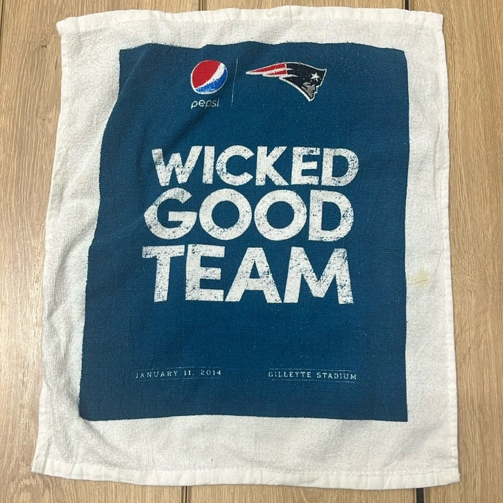 NFL New England Patriots Pepsi Stadium Towel